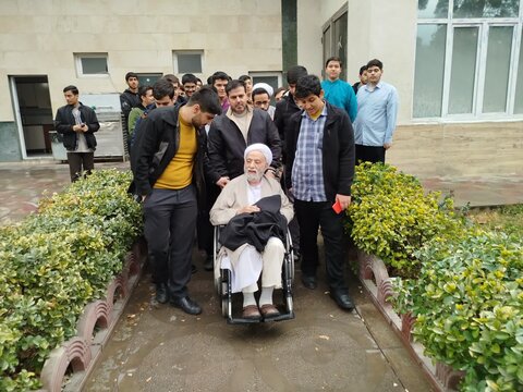 حضور مفسر قرآن کریم در جمع طلاب مدرسه علمیه عبدالعظیم الحسنی(ع)