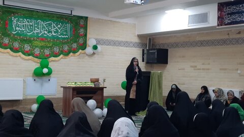 تصاویر/برگزاری جشن نیمه شعبان در مدرسه علمیه ریحانه النبی اراک