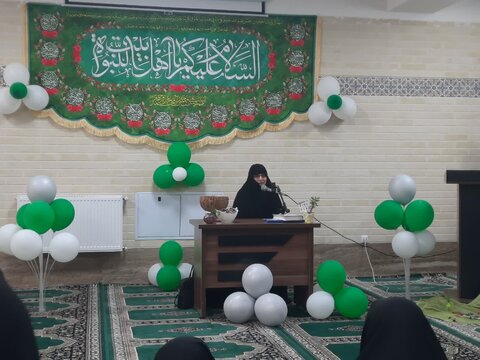 تصاویر/برگزاری جشن نیمه شعبان در مدرسه علمیه ریحانه النبی اراک