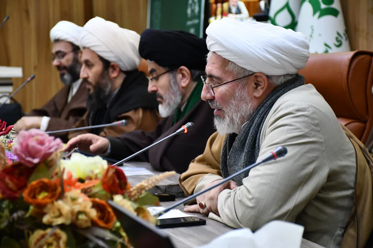 گزارشی از همایش یکصدمین سال بازتأسیس حوزه علمیه قم در خوی