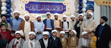 مراسم عمامه‌گذاری طلاب مدرسه علمیه مهدیه(عج) تربت جام برگزار شد