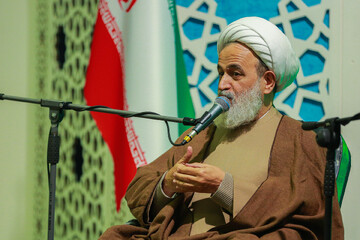 حضرت مهدی(عج) نجات دهنده همه بشریت است نه یک منطقه خاص