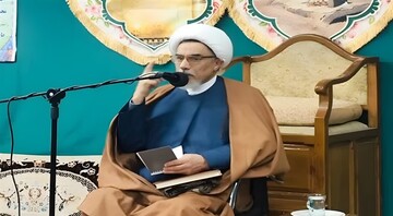 انقلاب اسلامی با اخلاق و ساده‌زیستی امام خمینی(ره) تحقق یافت