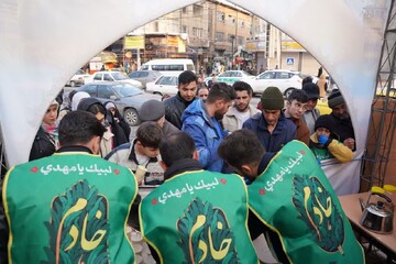 تصاویر/  حال و هوای شهر ارومیه در شب و روز میلاد امام زمان (عج)