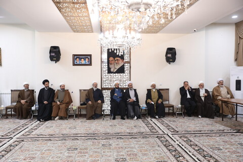 تصاویر/ جلسه مشترک استاندار و مسئولان استان آذربایجان شرقی با حضور آیت الله اعرافی