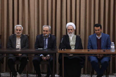 تصاویر/ جلسه مشترک استاندار و مسئولان استان آذربایجان شرقی با حضور آیت الله اعرافی