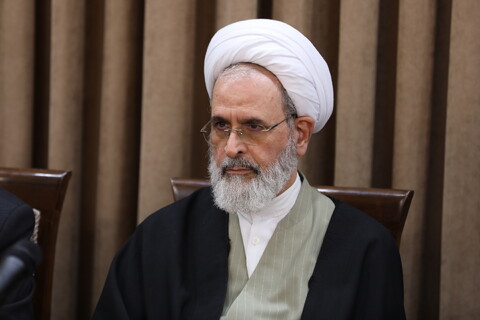 تصاویر/ جلسه مشترک استاندار و مسئولان استان آذربایجان شرقی با حضور آیت الله اعرافی