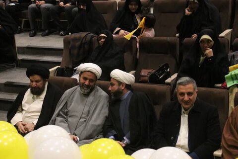 تصاویر/  اختتامیه جشنواره حمایت از ایده های برتر موسسات قرآنی مردم نهاد در ارومیه