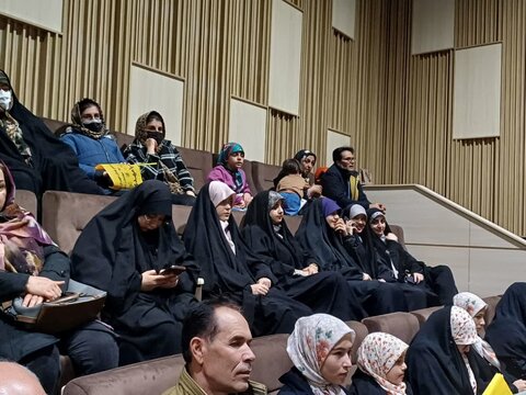 تصاویر/  اختتامیه جشنواره حمایت از ایده های برتر موسسات قرآنی مردم نهاد در ارومیه