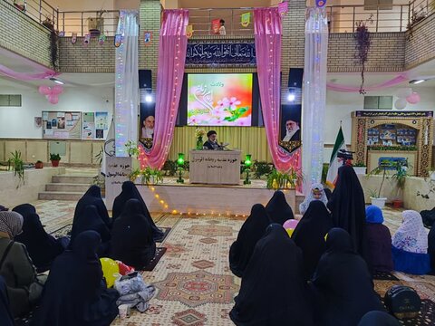 تصاویر/ مراسم احیای شب نیمه شعبان در مدرسه علمیه ریحانة‌الرسول ارومیه