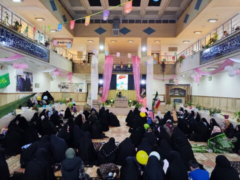 تصاویر/ مراسم احیای شب نیمه شعبان در مدرسه علمیه ریحانة‌الرسول ارومیه