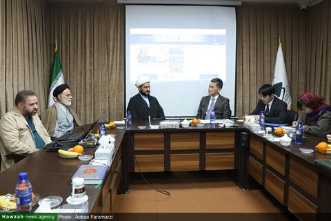 Photos/ Visite de l'ambassadeur du Japon en Iran de l'agence de presse Hawzah