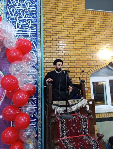 برگزاری جشن میلاد بقیه الله اعظم(عج) به همت طلاب طلاب مدرسه علمیه امام صادق علیه‌السلام