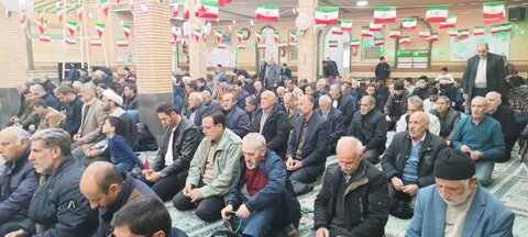 تصاویر/ اقامه نماز جمعه شهرستان شوط