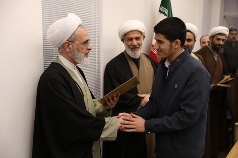 تصاویر/ تقدیر از نفرات برتر المپیاد علمی حوزه علمیه آذربایجان شرقی با حضور آیت الله اعرافی
