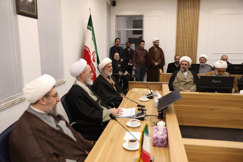 تصاویر/ تقدیر از نفرات برتر المپیاد علمی حوزه علمیه آذربایجان شرقی با حضور آیت الله اعرافی