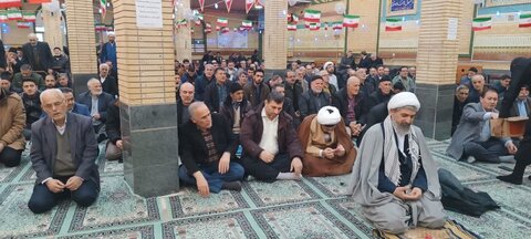 تصاویر/ اقامه نماز جمعه شهرستان شوط