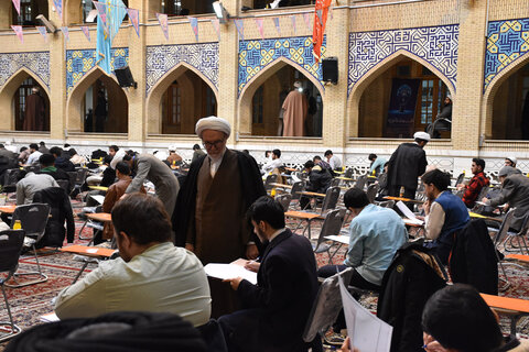 دومین مرحله از پنجمین دوره رقابت‌های علمی نخبگانی طلاب حوزه‌های علمیه برگزار شد