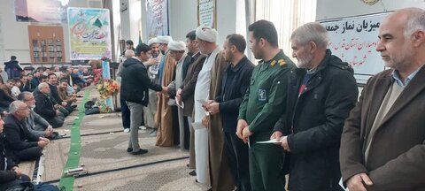 تصاویر/ اقامه نماز جمعه شهرستان پلدشت