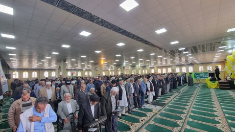 نماز جمعه گناوه به روایت تصویر