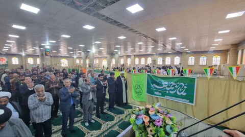 نماز جمعه گناوه به روایت تصویر