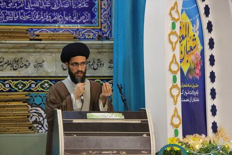 تصاویر/ گوشه ای از مراسم یزدی ها در نیمه شعبان و دعا برای فرج