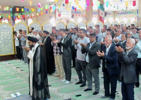 نمازجمعه بندر دیّر به روایت تصویر