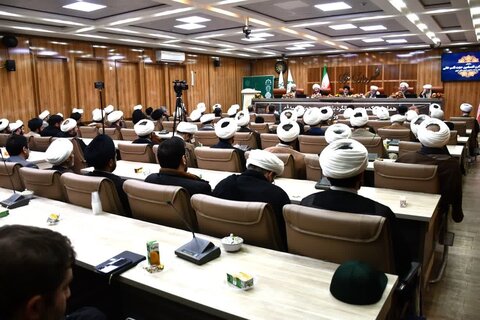 تصاویر/ همایش یکصدمین سال باز تاسیس حوزه علمیه قم در خوی