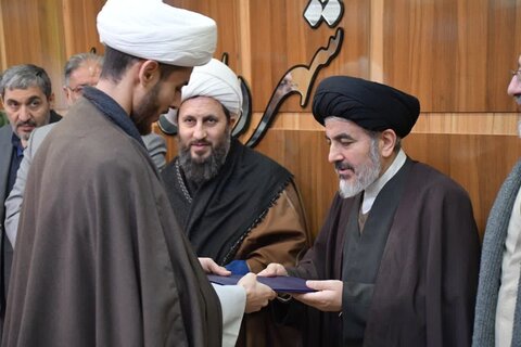 تصاویر/ همایش یکصدمین سال باز تاسیس حوزه علمیه قم در خوی