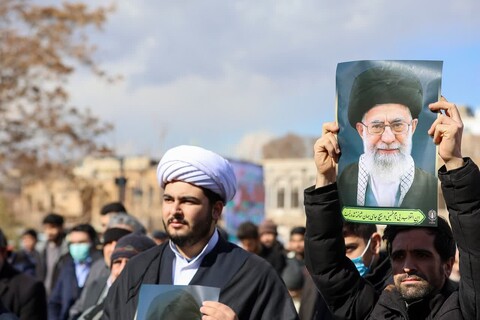 تصاویر/  تجمع حمایتی از بیانات حکیمانه و فوق راهبردی امام خامنه‌ای (مدظله‌العالی) در تبریز