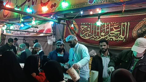 غیر ملکی موکب