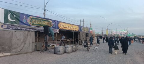 غیر ملکی موکب