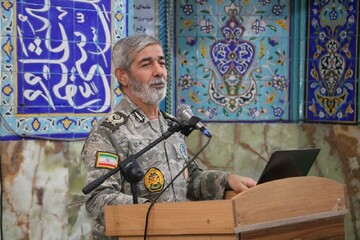 ارتش قلب تپنده ملت ایران و  سپری مستحکم برای امنیت کشور است