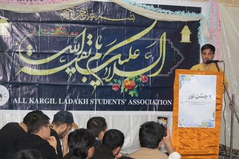 دہلی میں جشنِ میلادِ امام مہدی (عج) اور حرمِ معصومہ (س) کے پرچم کی زیارت