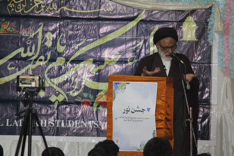 دہلی میں جشنِ میلادِ امام مہدی (عج) اور حرمِ معصومہ (س) کے پرچم کی زیارت