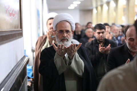 تصاویر/ شرکت آیت الله اعرافی در نماز جمعه بناب