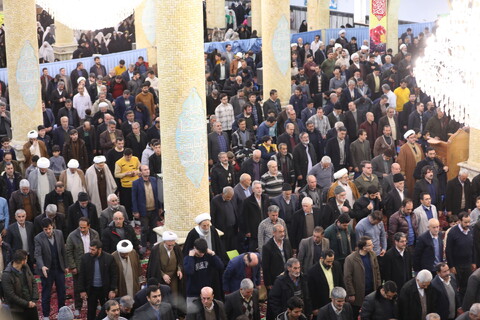 تصاویر/ شرکت آیت الله اعرافی در نماز جمعه بناب