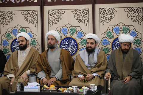 تصاویر| جلسه جامعه روحانیت شیراز به میزبانی بنیاد مهدویت فارس