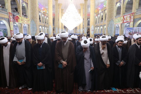 تصاویر/ مراسم عمامه گذاری طلاب حوزه علمیه بناب با حضور آیت الله اعرافی