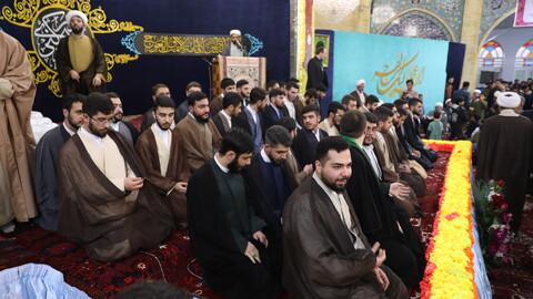 تصاویر/ مراسم عمامه گذاری طلاب حوزه علمیه بناب با حضور آیت الله اعرافی
