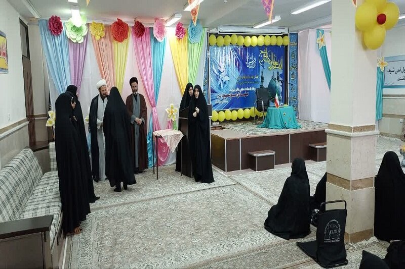 طلاب باید برنامه منظم و موثر برای حضور در مدارس داشته باشند