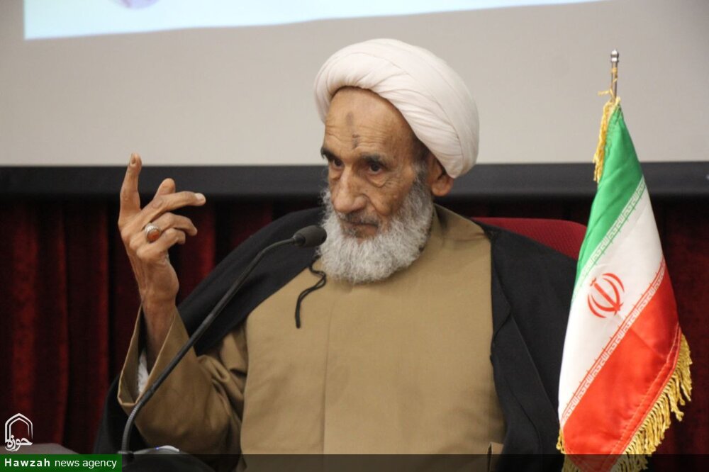 رونمایی از ۱۶۰ اثر جدید مؤسسه بوستان کتاب / «کتاب» پل ارتباطی میان گذشته، حال و آینده