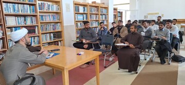 طرح ولایت در ۲ مدرسه علمیه استان بوشهر برگزار شد