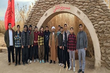طلاب بسیجی کرمانشاه از مناطق عملیاتی جنوب بازدید کردند+ عکس
