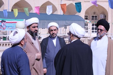 تصاویر/ بازدید  رئیس مرکز راهبری جذب حوزه های علمیه کشور از دارالشهداء مدرسه علمیه امام خمینی(ره) یزد