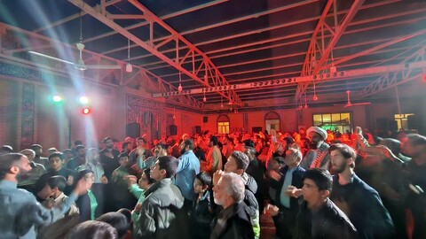 تصاویر/ یادواره شهدای روحانی دشتستان و بزرگداشت شهید عاشوری در مدرسه علمیه برازجان