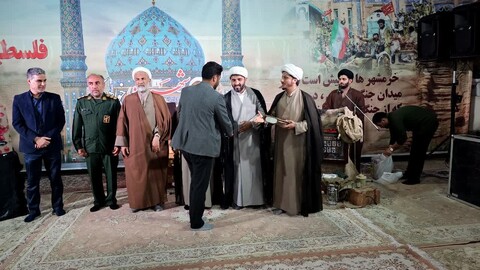 تصاویر/ یادواره شهدای روحانی دشتستان و بزرگداشت شهید عاشوری در مدرسه علمیه برازجان