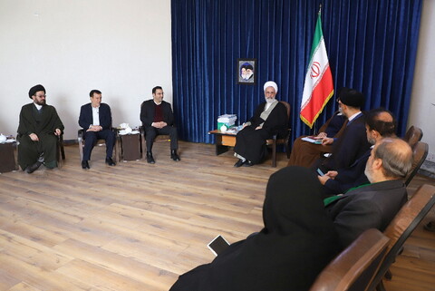 تصاویر/ دیدار رئیس سازمان آموزش فنی و حرفه‌ای کشور با آیت الله اعرافی
