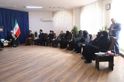 تصاویر/ دیدار رئیس سازمان آموزش فنی و حرفه‌ای کشور با آیت الله اعرافی