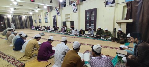 تنظیم المکاتب لکھنئو کے تحت پاکستان کے معروف منقبت خواں خواجہ علی کاظم اور ان کے ساتھیوں کی المناک حادثاتی موت پر تعزیتی اجلاس